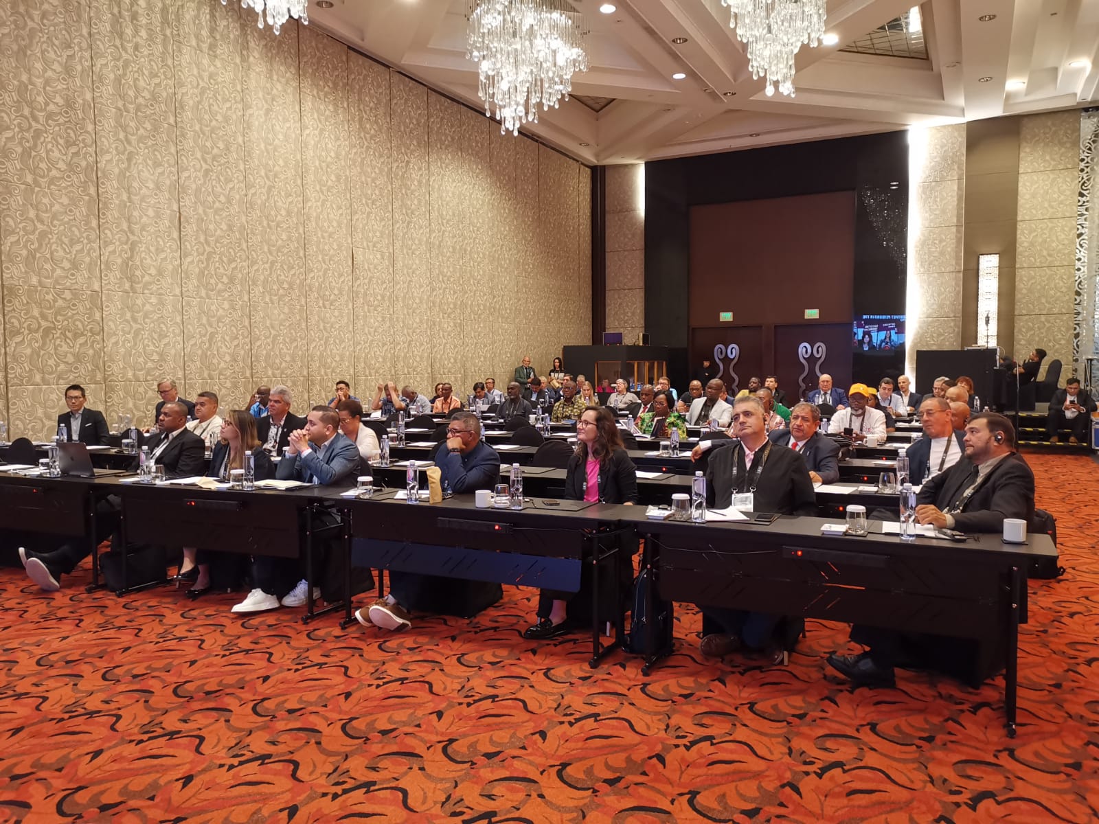 Dushku e përfaqësoi FBK-në në Kongresin e FIBA-s në Manila